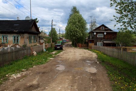 Countryside road house photo