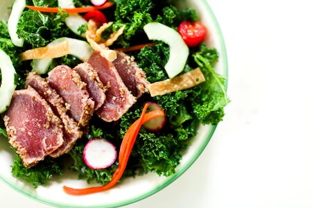 Appetizer beef bowl photo