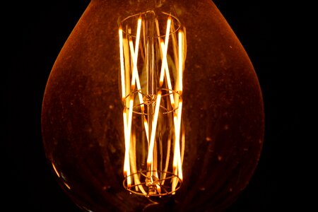 Detail light bulb luminescence