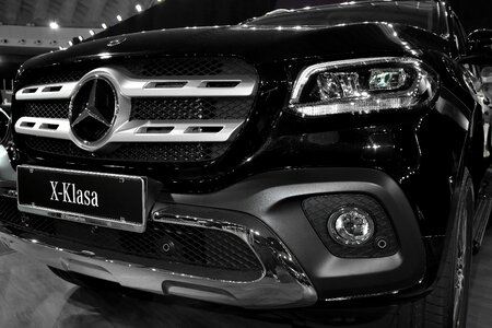 Black And White headlight transportation