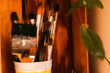 Artist brush craft