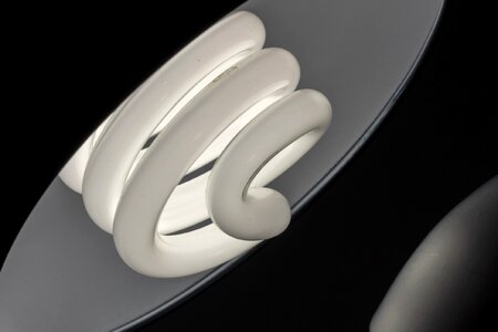 Continuous lighting kelvin black