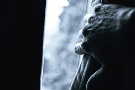 Hand light man