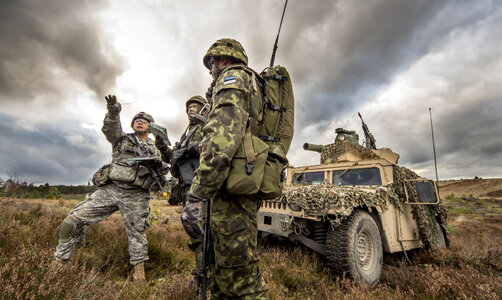 US, Army and Estonian partners train together photo