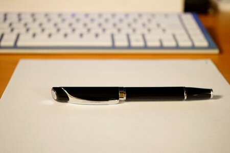 Filler pen coolie