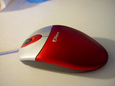 Computer mole red