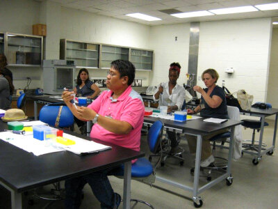 San Diego Zoo Institute for Conservation Research in the Science laboratory-1