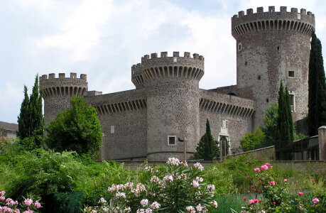 Castle of Rocca Pia in Tivoli, Italy photo