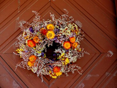 Front Door flower decoration photo