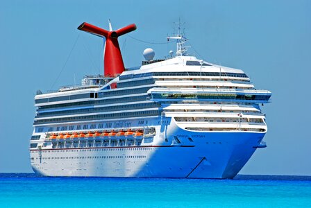 Boat cruise liner cruise photo