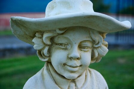 Decoration sculpture boy