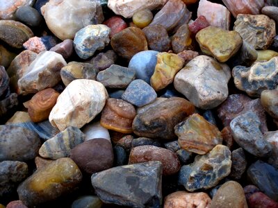 Uncut semi-precious stones rough semi-precious stones unpolished stones photo