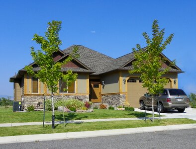 Single family home single car garage garage