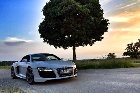 Pkw r8 v10