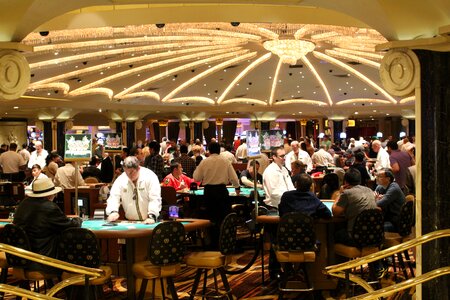 Gamble money vegas