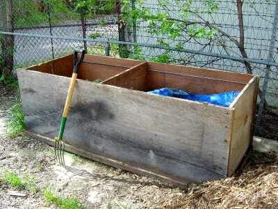 Backyard compost fertilizer