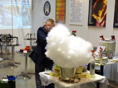 Preview liquid nitrogen smoke photo