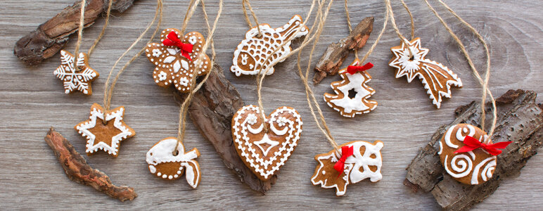 Bunch of homemade Christmas cinnamon gingerbreads photo