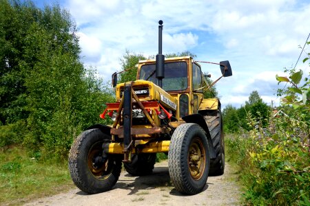 Volvo rust diesel photo