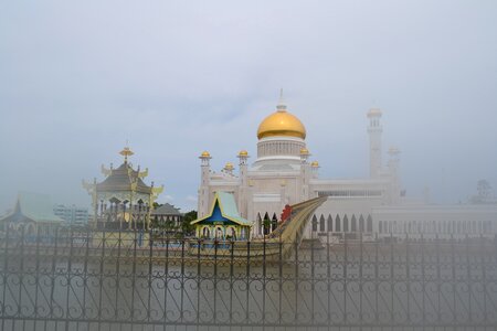 Bandar seri begawan sultan omar ali saifuddien mosque architecture photo