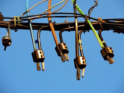 Voltage wire hanging photo