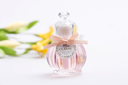 Perfume bottle glass bottles