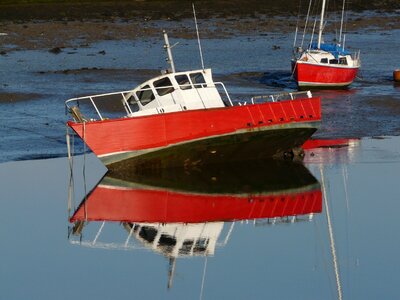 Low tide tipped anchored photo