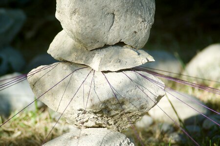 Threads violet stretched