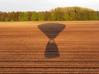 Hot air balloon ride shadow landing