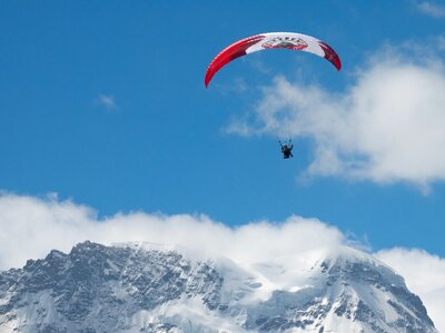 Floating sailing switzerland valais photo