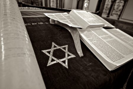 Shield of david magen david brighton synagogue photo