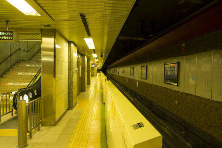 2 Tozai Line