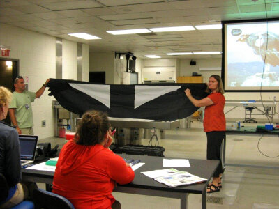 San Diego Zoo Institute for Conservation Research in the Science laboratory-1