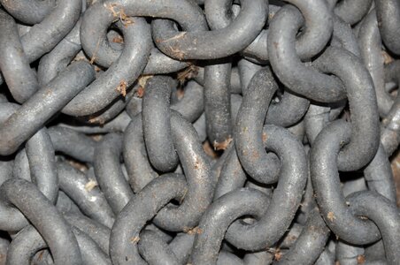 Chain members metal