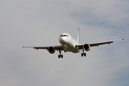 Landing aircraft approximation