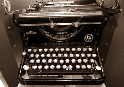 Book monument typewriter photo