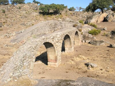 Aqueduct bridge plasencia