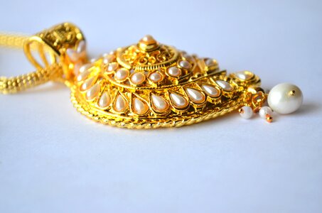 Gold Ornaments Pearl 2 photo