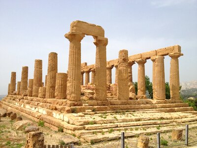 Agrigento valle dei templi greek photo