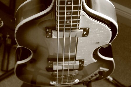 Bass instrument rock photo