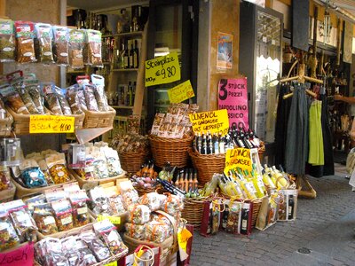 Domestic products pasta shopping