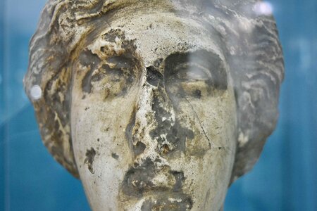 Head imperial marble photo