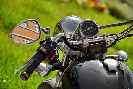 Mirror motorcycle steering wheel
