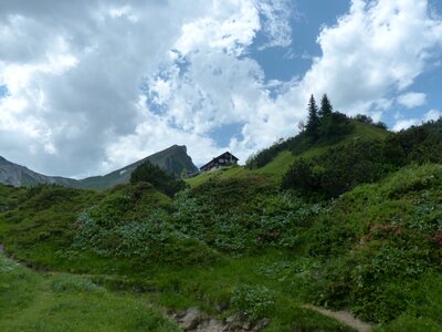 Mountains alpine box yoke photo