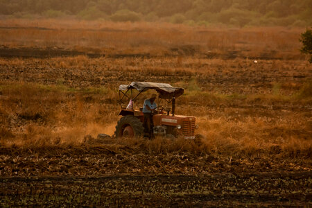 Tractor Farming India photo