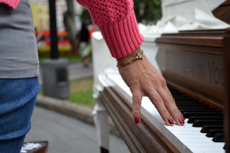 Keyboard melody classical