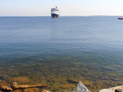 Famous cruise ship - Queen Elizabeth photo