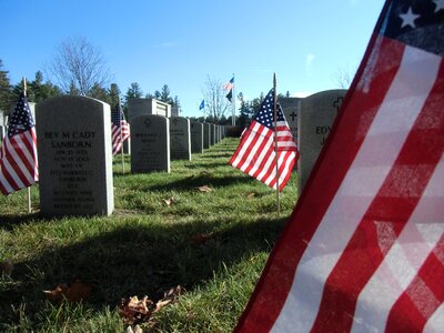 Veterans grave tombstone photo