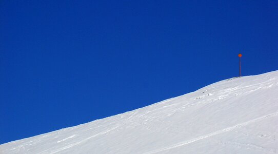 White skiing sky photo