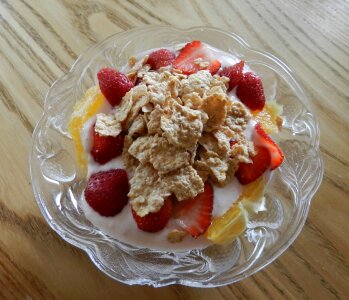 Flakes corn flakes strawberry photo